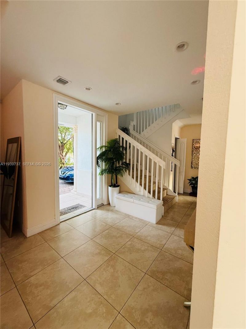 16950 SW 93rd Ave, Palmetto Bay, FL 33157 Photo