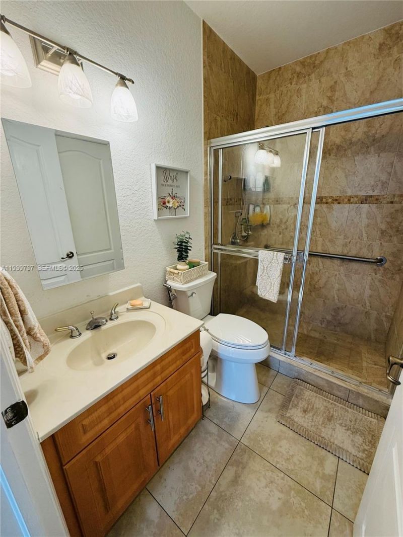 16950 SW 93rd Ave, Palmetto Bay, FL 33157 Photo