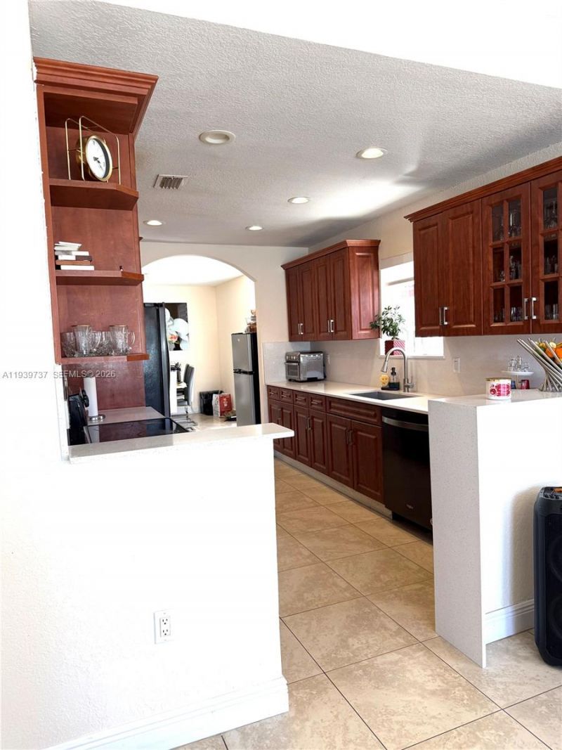 16950 SW 93rd Ave, Palmetto Bay, FL 33157 Photo