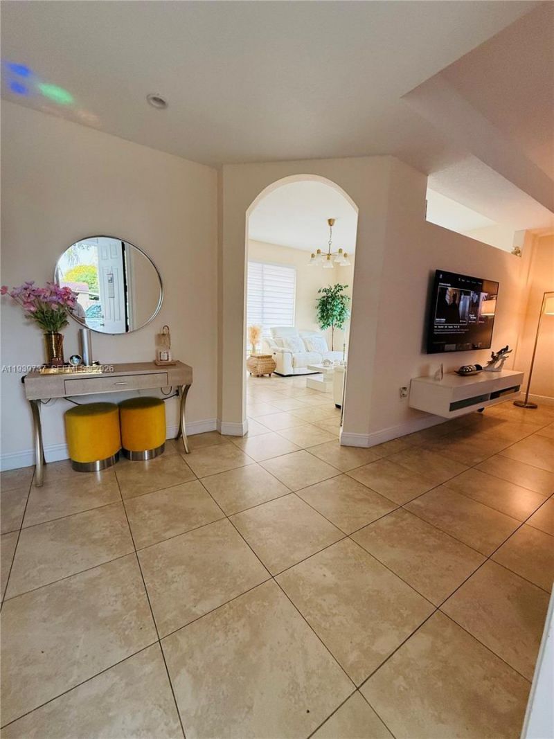 16950 SW 93rd Ave, Palmetto Bay, FL 33157 Photo