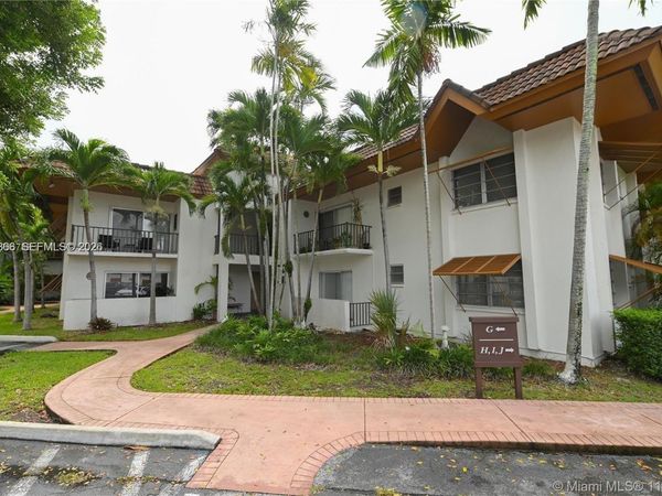 9350 SW 77th Ave, Unit G8, Miami, FL 33156