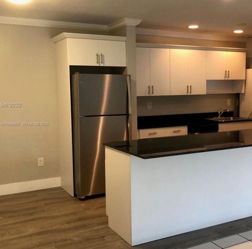 9350 SW 77th Ave, Unit G8, Miami, FL 33156 Photo