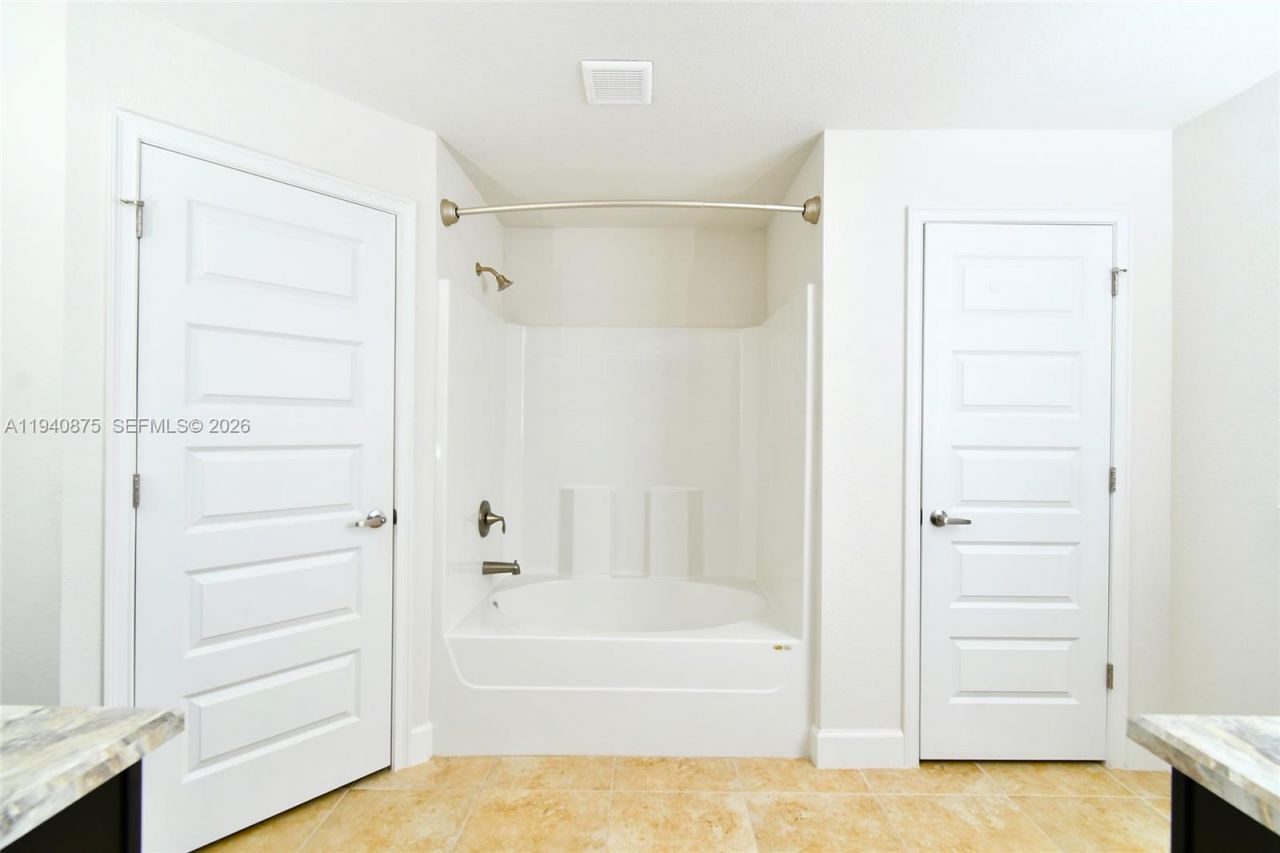 1923 Villia, Lehigh Acres, FL 33972 Photo