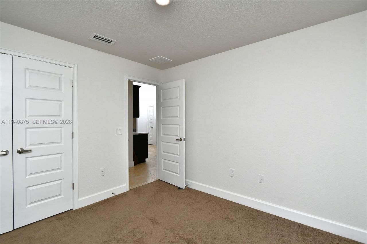 1923 Villia, Lehigh Acres, FL 33972 Photo