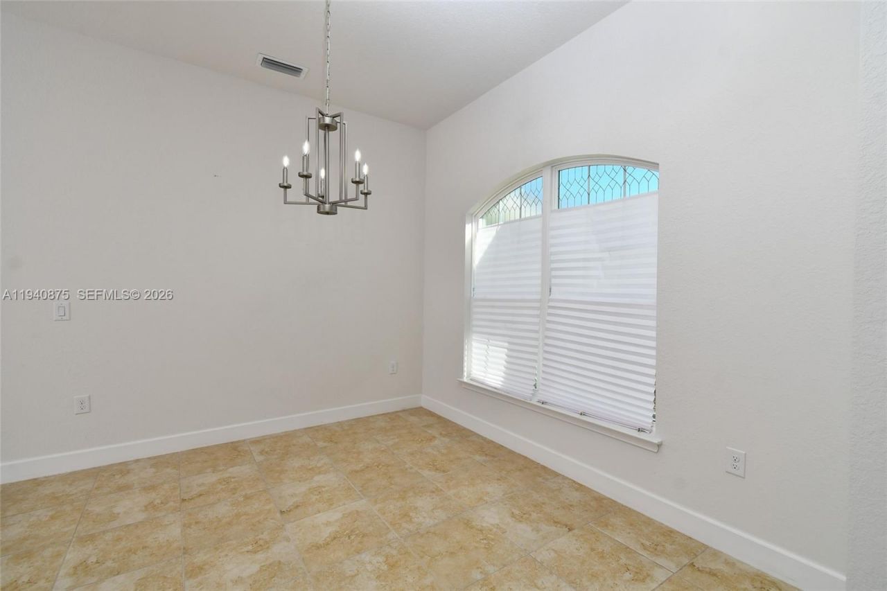 1923 Villia, Lehigh Acres, FL 33972 Photo