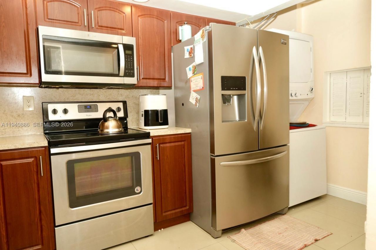 5860 NW 44th St, Unit 102, Lauderhill, FL 33319 Photo