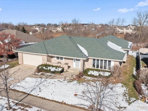 9410 Seton Place, Orland Park, IL 60467