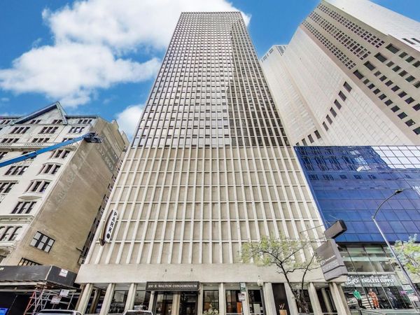 100 E Walton Street, Unit 42F, Chicago, IL 60611