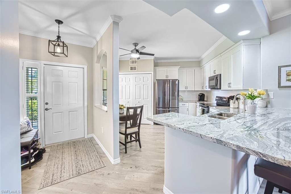 10134 Colonial Country Club Blvd, Unit 904, Fort Myers, FL 33913 Photo