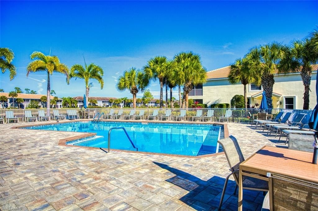 10134 Colonial Country Club Blvd, Unit 904, Fort Myers, FL 33913 Photo