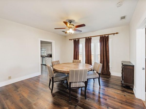 517 W Lamar Street, Alvord, TX 76225