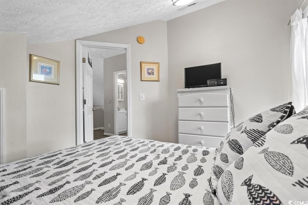 6001 - N120 S Kings Hwy. Photo 32