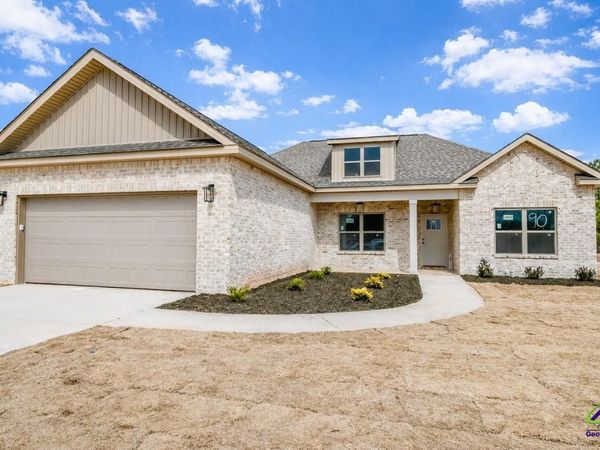 126 Early Drive, Byron, GA 31008