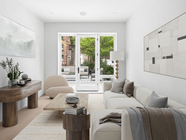 184 HAWTHORNE Street, Unit 1A, Brooklyn, NY 11225