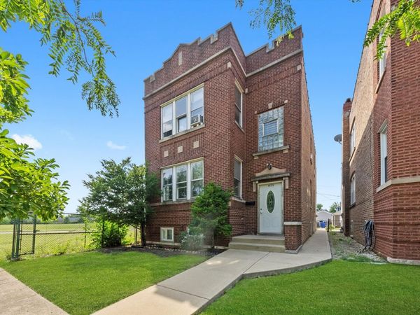 4629 W Parker Avenue, Chicago, IL 60639