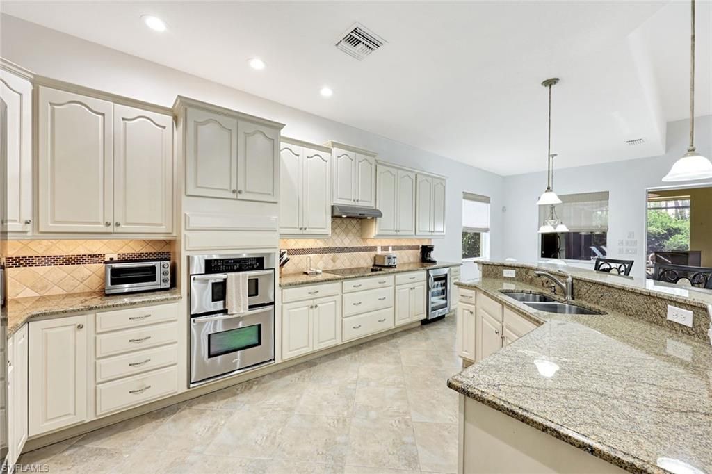 7655 Martino Cir, Naples, FL 34112 Photo