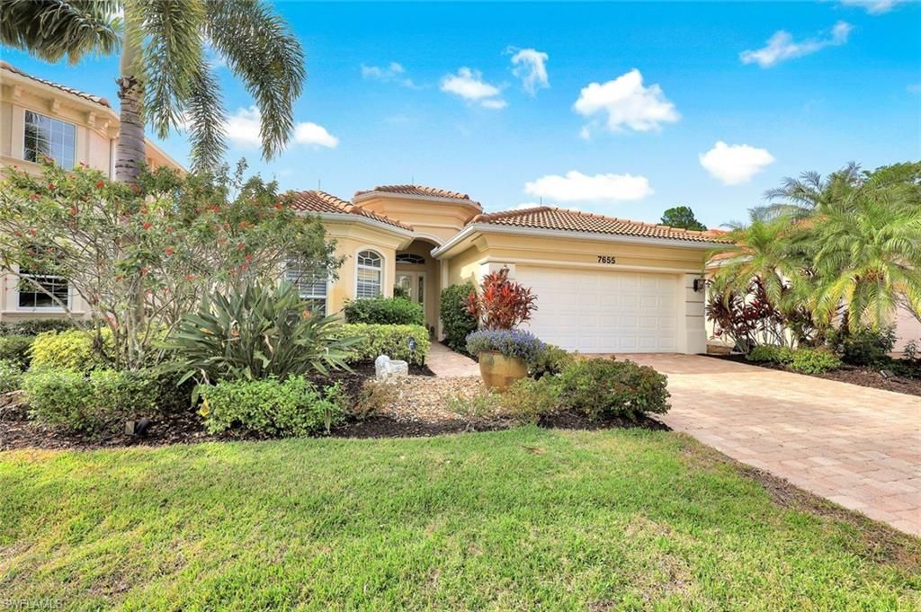 7655 Martino Cir, Naples, FL 34112 Photo