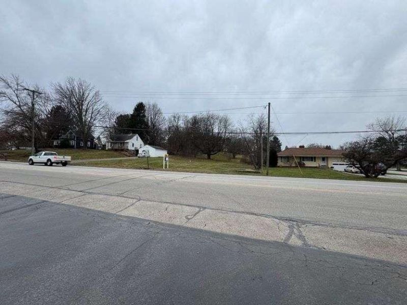 3720 S Cleveland Massillon Road, Barberton, OH 44203 Photo 8