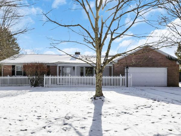 245 Rainbow Drive NE, Lancaster, OH 43130