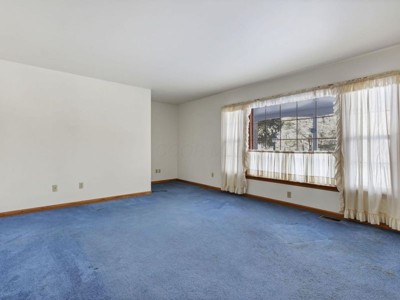 245 Rainbow Drive NE, Lancaster, OH 43130 Photo 18