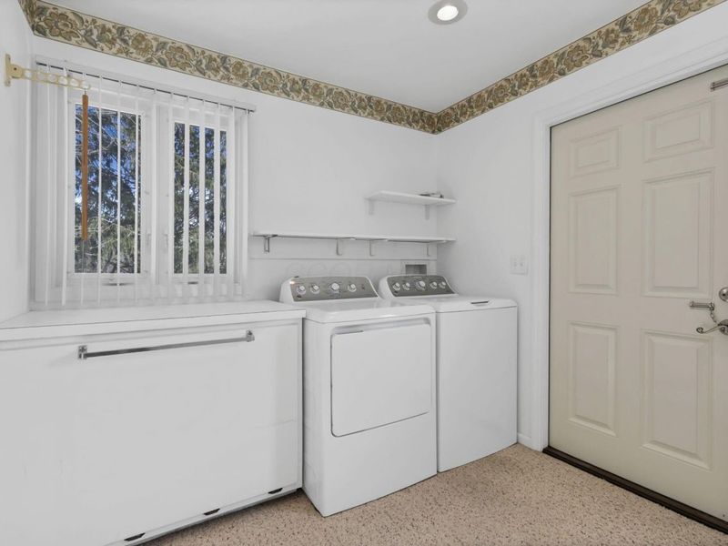 245 Rainbow Drive NE, Lancaster, OH 43130 Photo 40