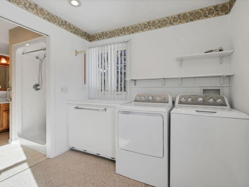 245 Rainbow Drive NE, Lancaster, OH 43130 Photo 41