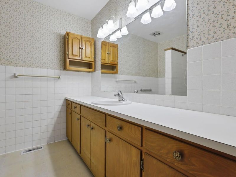 245 Rainbow Drive NE, Lancaster, OH 43130 Photo 47