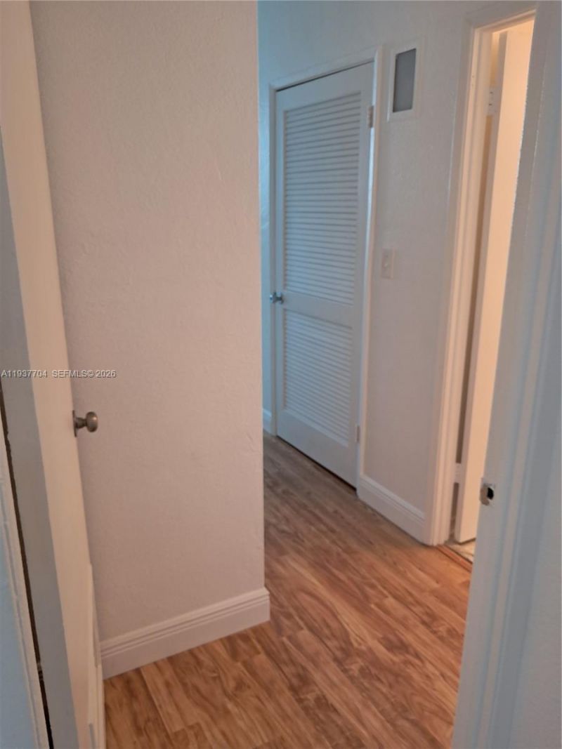 19380 Collins Ave, Unit 806, Sunny Isles Beach, FL 33160 Photo