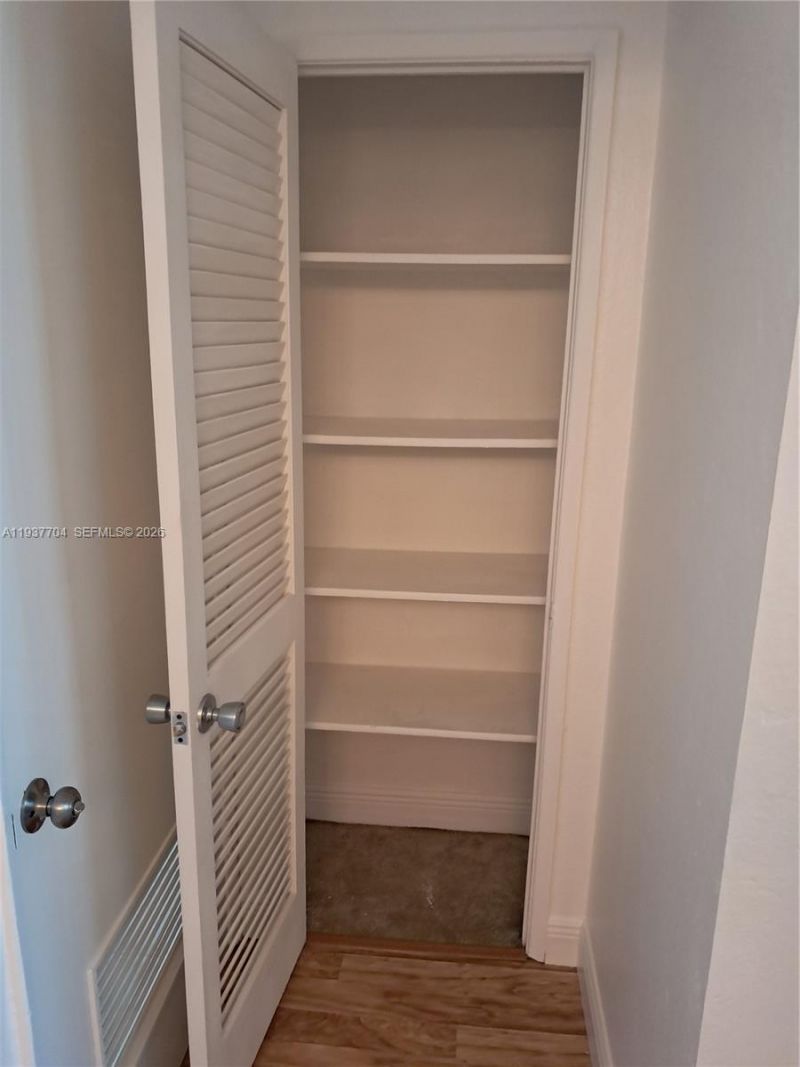 19380 Collins Ave, Unit 806, Sunny Isles Beach, FL 33160 Photo