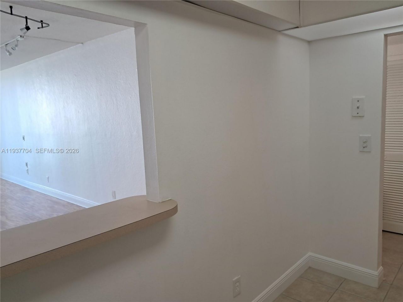 19380 Collins Ave, Unit 806, Sunny Isles Beach, FL 33160 Photo