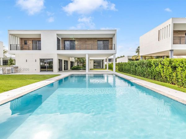 16699 N Botaniko Dr N, Weston, FL 33326