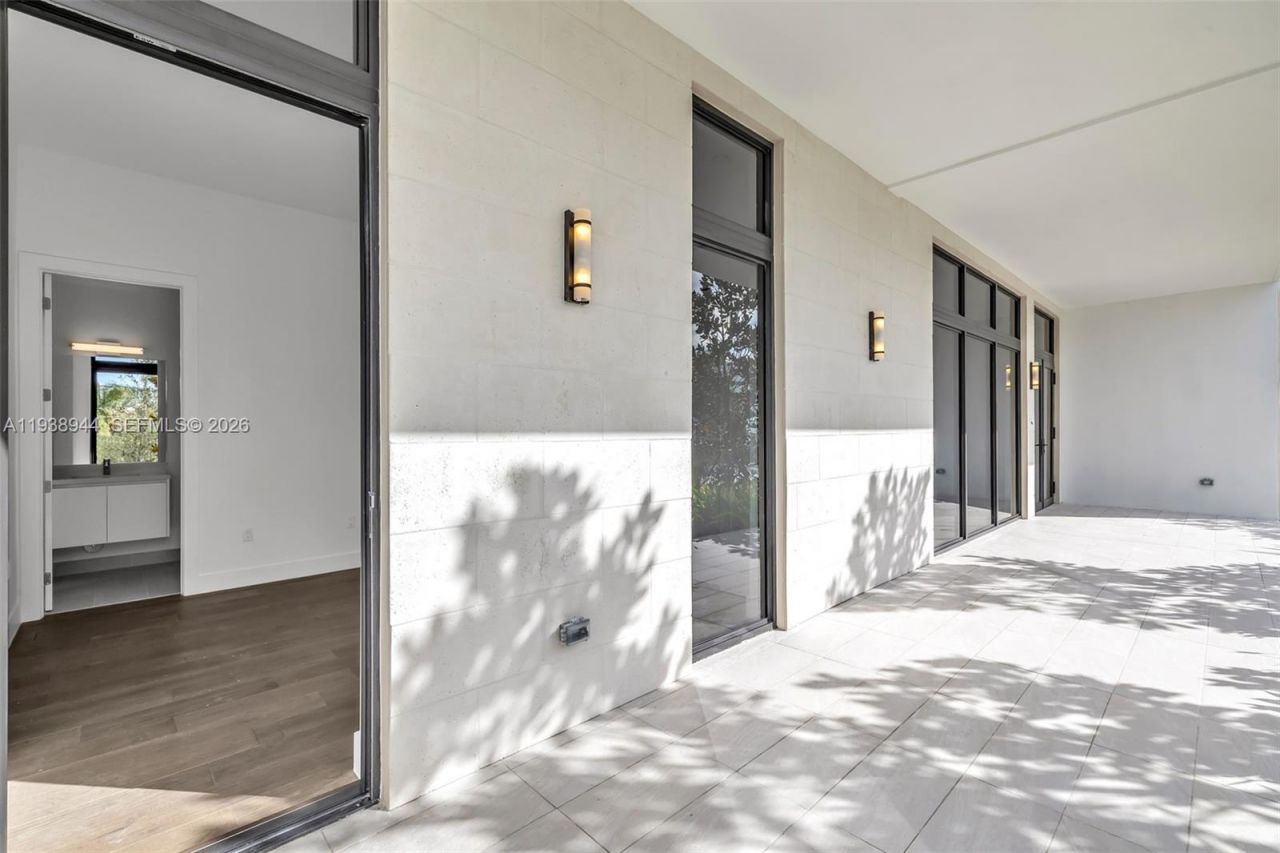 16699 N Botaniko Dr N, Weston, FL 33326 Photo