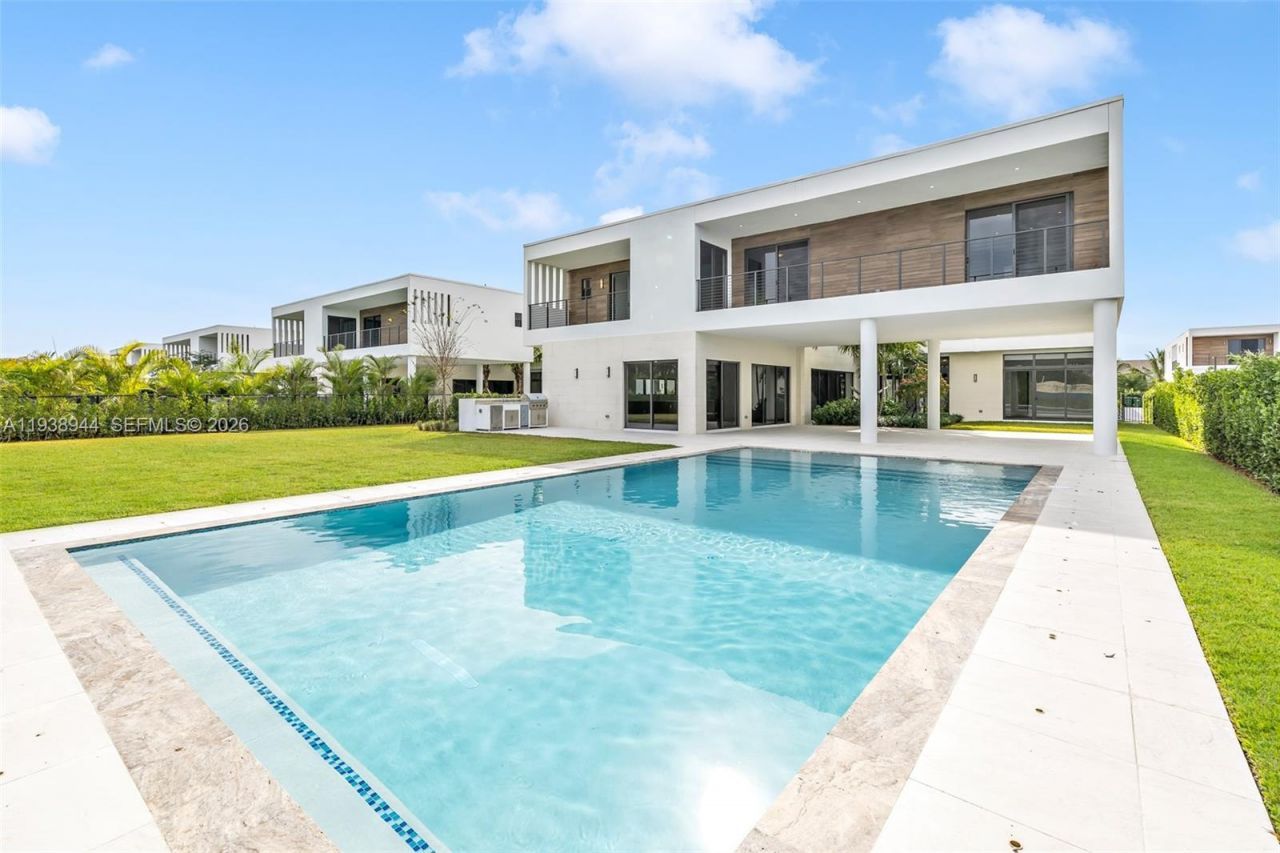 16699 N Botaniko Dr N, Weston, FL 33326 Photo