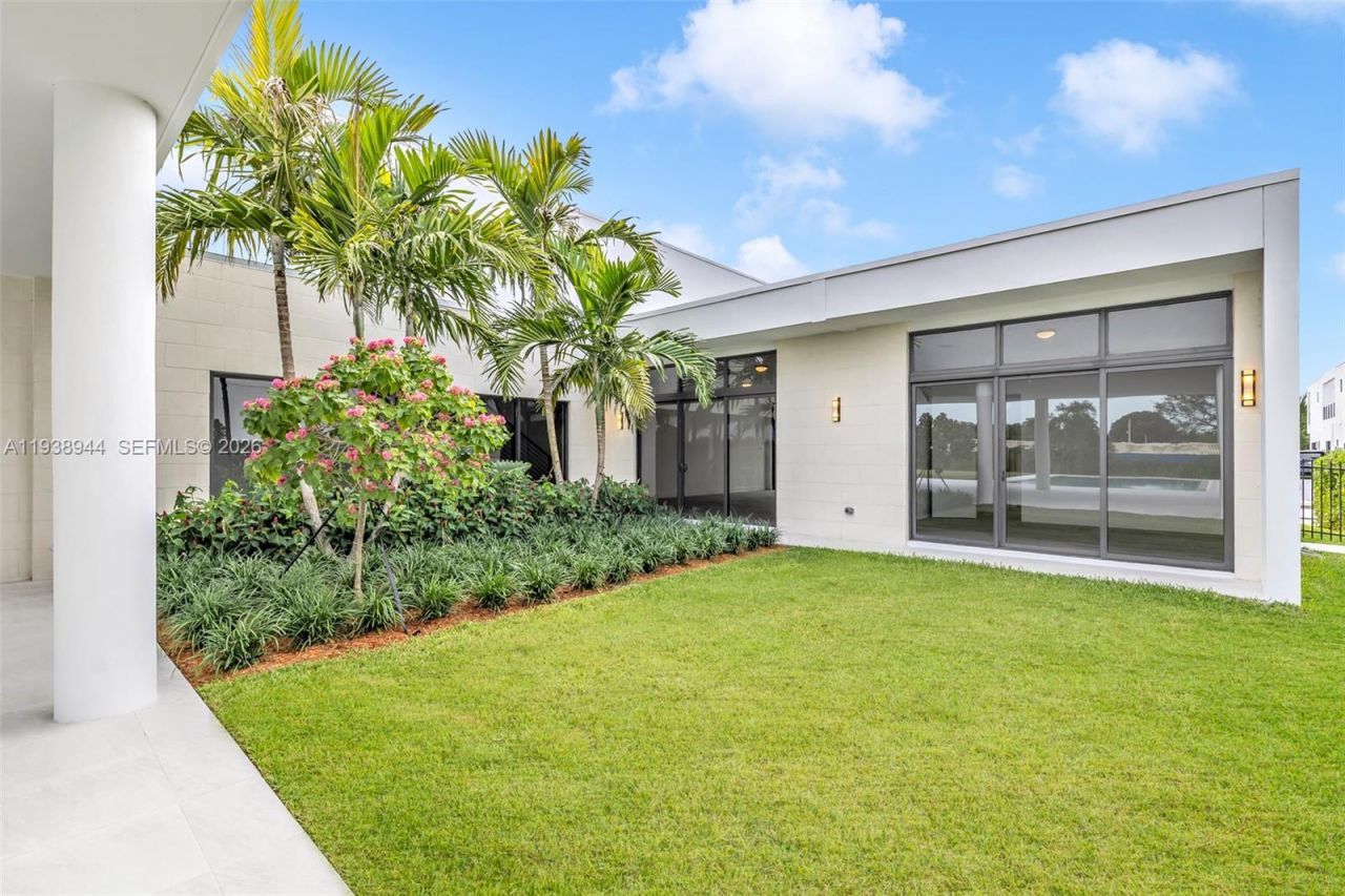 16699 N Botaniko Dr N, Weston, FL 33326 Photo