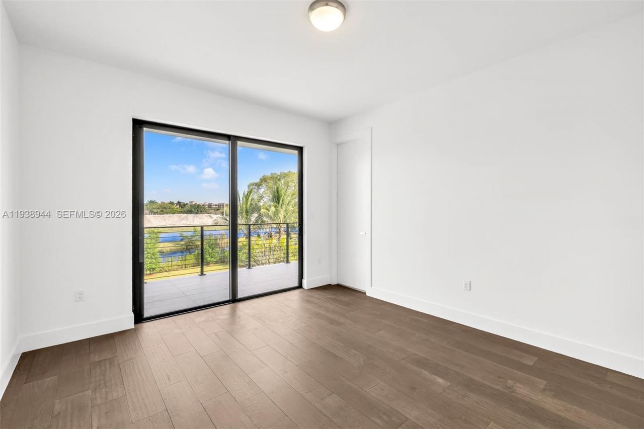 16699 N Botaniko Dr N, Weston, FL 33326 Photo