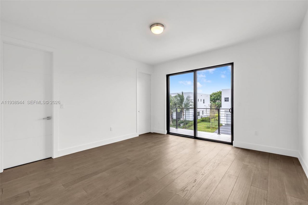 16699 N Botaniko Dr N, Weston, FL 33326 Photo