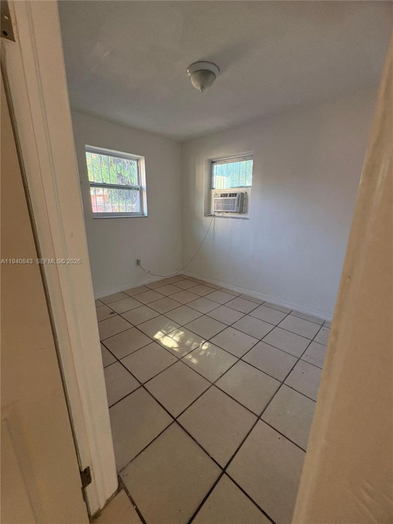 920 NW 55th Ter, Unit 922, Miami, FL 33127 Photo