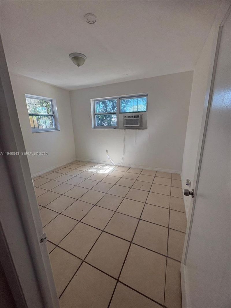 920 NW 55th Ter, Unit 922, Miami, FL 33127 Photo