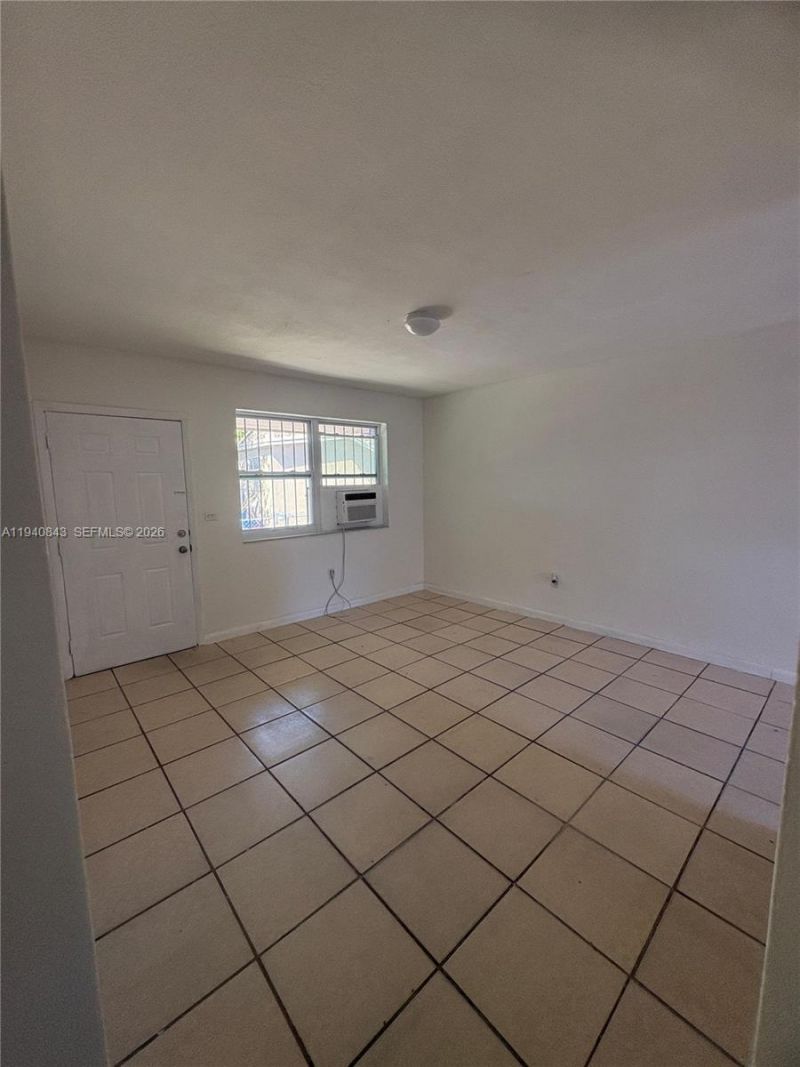 920 NW 55th Ter, Unit 922, Miami, FL 33127 Photo