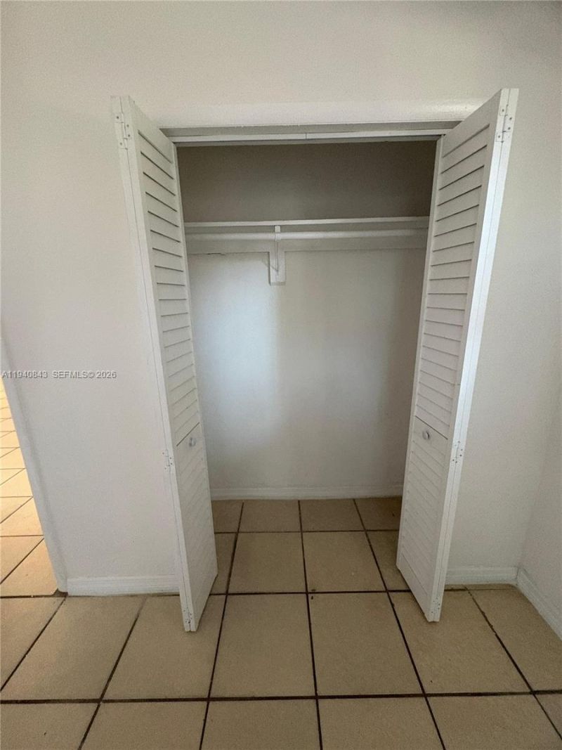 920 NW 55th Ter, Unit 922, Miami, FL 33127 Photo