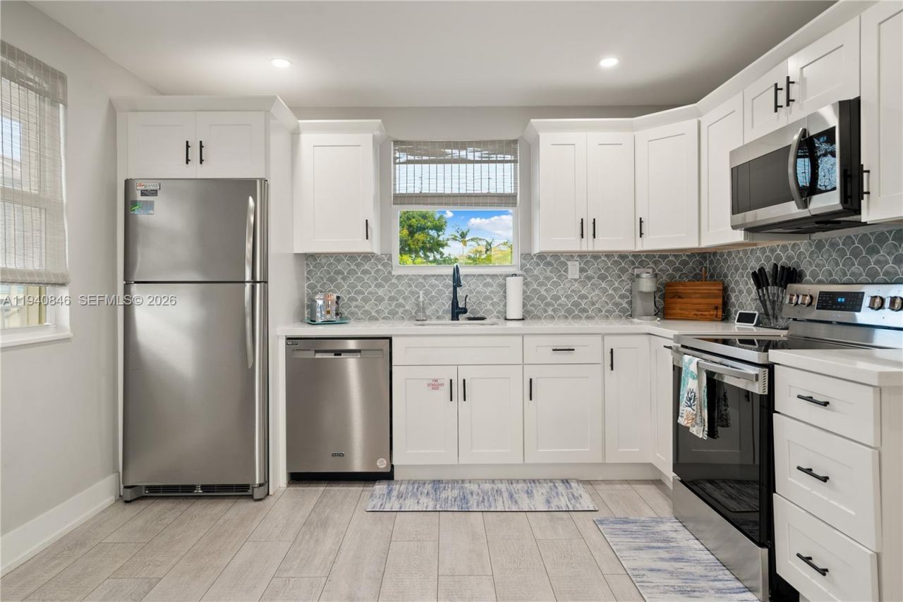 127 Seaside Ave, Key Largo, FL 33037 Photo