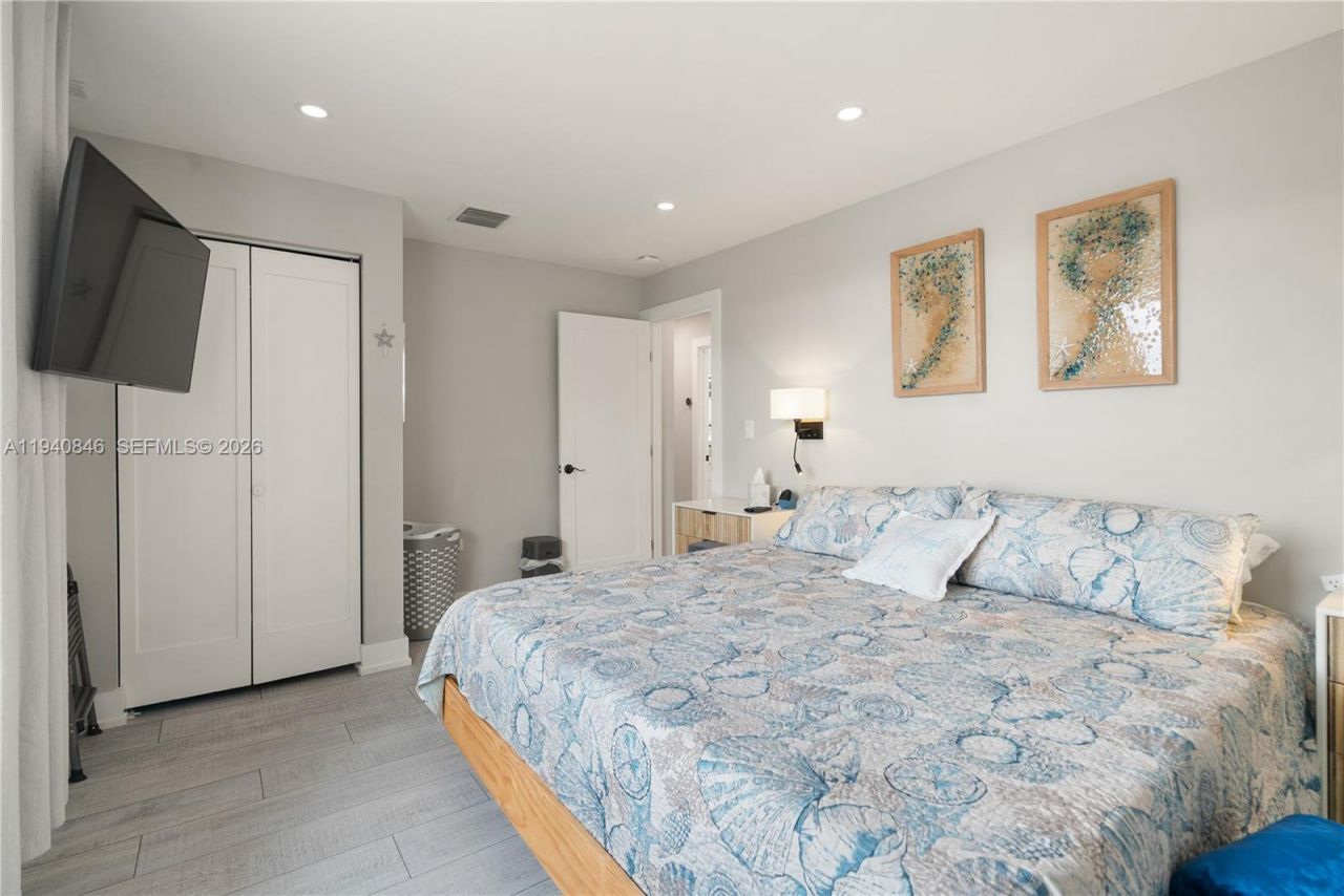 127 Seaside Ave, Key Largo, FL 33037 Photo