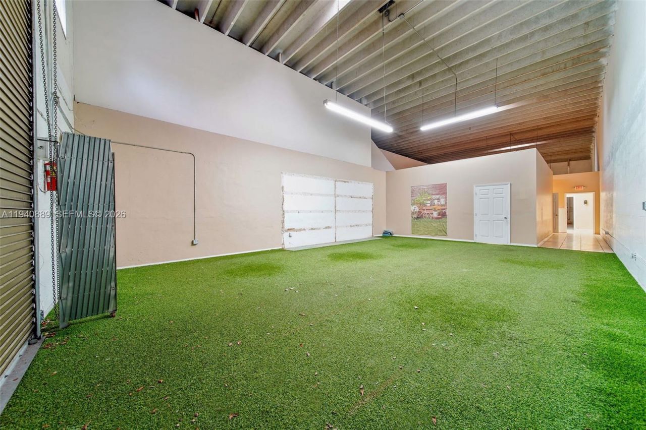 25 E 4th St, Hialeah, FL 33010 Photo