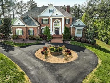 107 Emory Way, Amherst, VA 24521