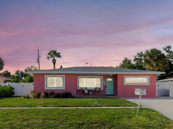 411 87TH AVENUE, ST PETE BEACH, FL 33706