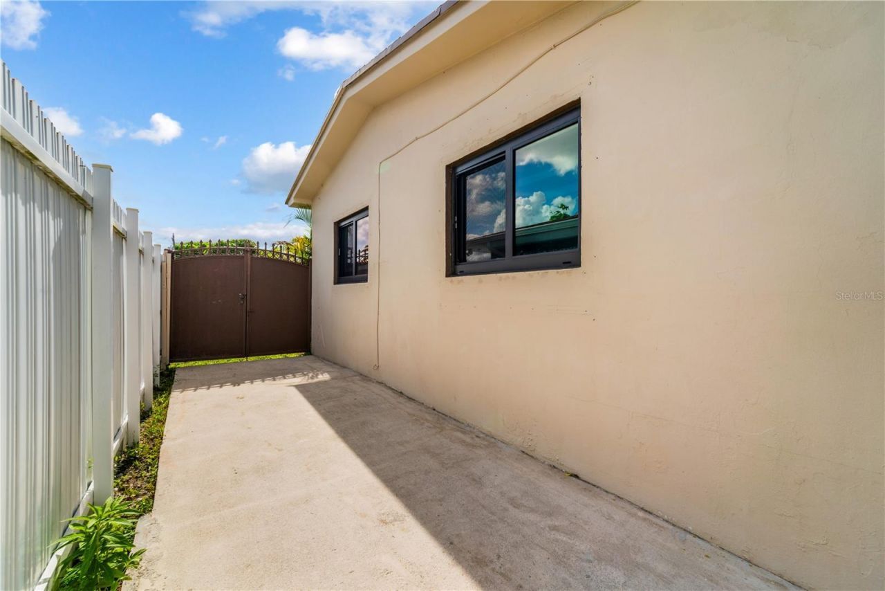 8065 W 14th Court, Hialeah, FL 33014 Photo