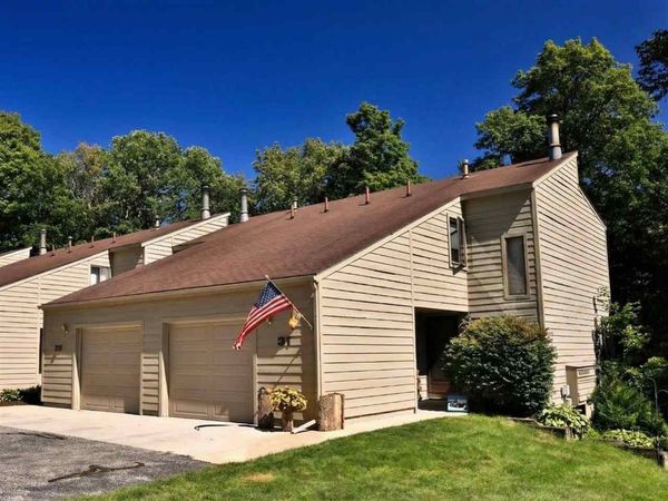 1185 Hideaway Valley Drive, Unit 31, Harbor Springs, MI 49740
