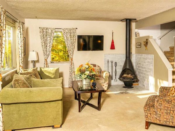 1185 Hideaway Valley Drive, Unit 31, Harbor Springs, MI 49740