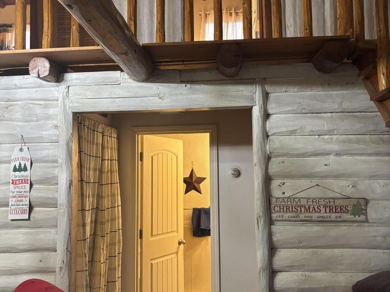 110 W Auglaize Street, Buckland, OH 45819 Photo 6