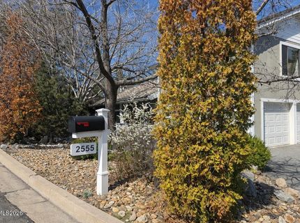2555 Camelot Way, Reno, NV 89509 Photo